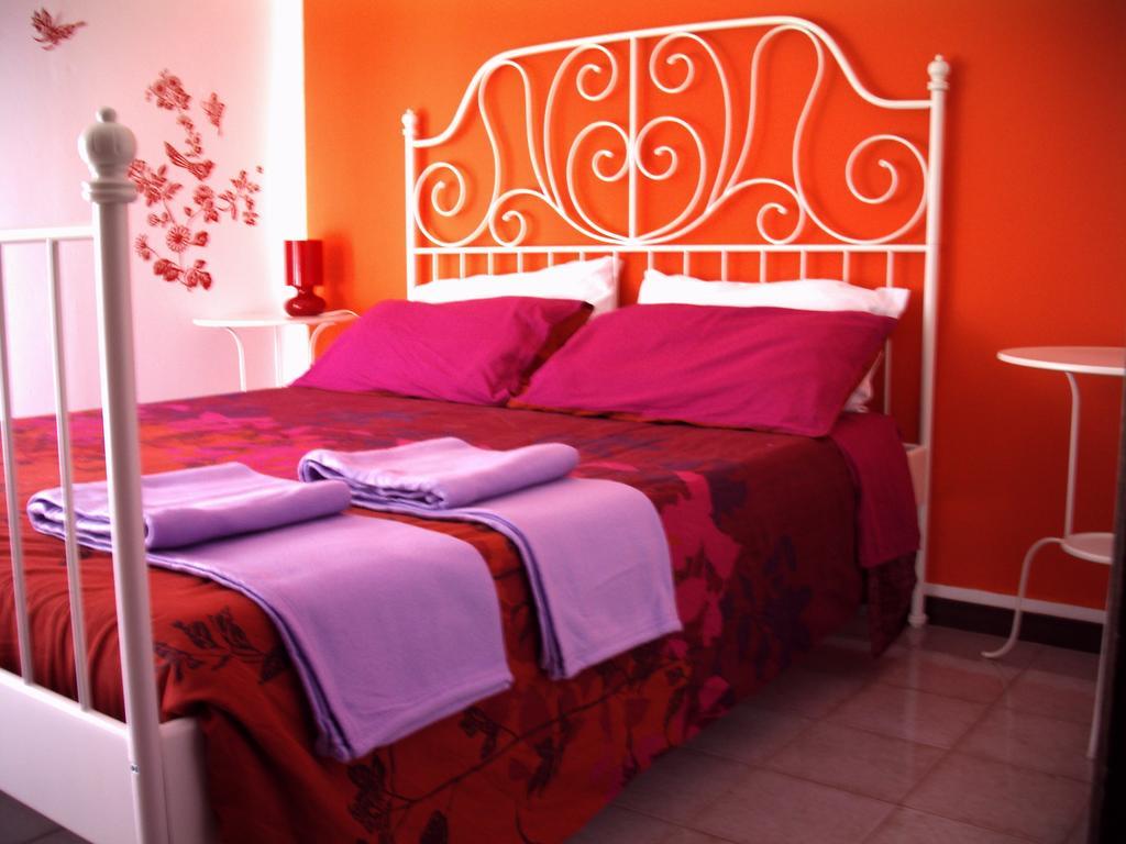 Bed and Breakfast Su Planu Кальяри Номер фото