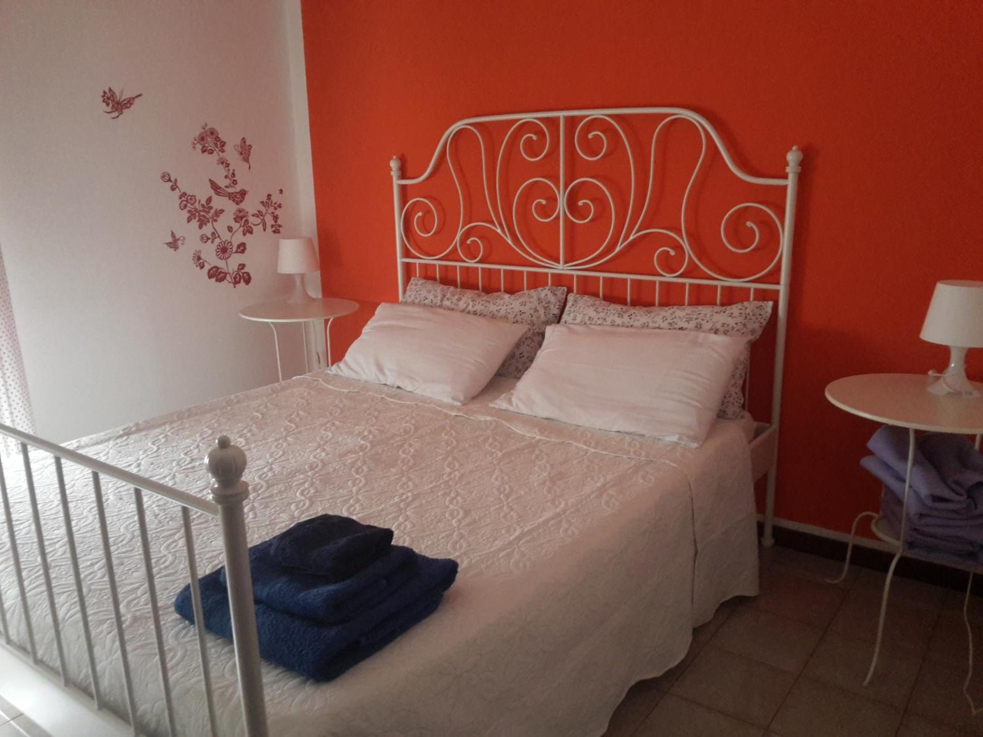 Bed and Breakfast Su Planu Кальяри Номер фото